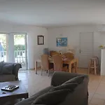 Βίλα Eden Club By Interhome