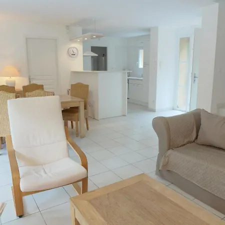 Eden Club By Interhome * לאקאנו